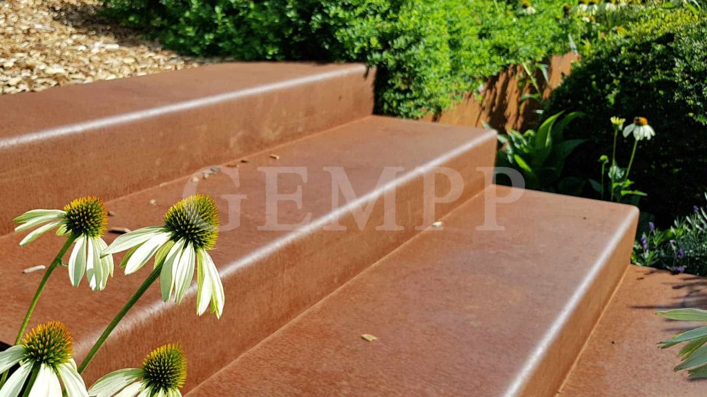 Cortenstahl Treppe Gartenbau Frankfurt