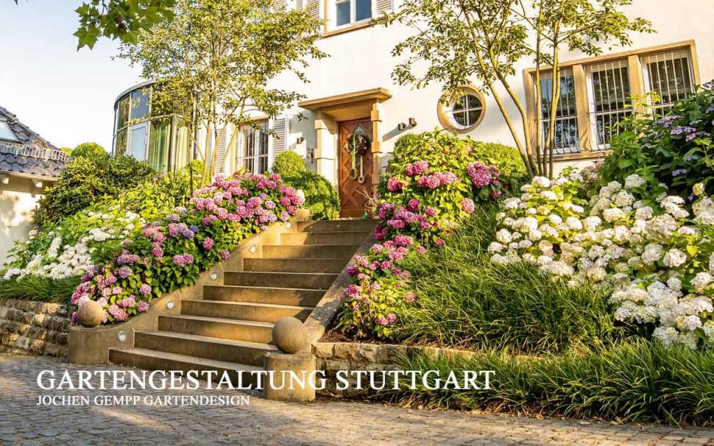 Luxus Villengarten in Stuttgart: Eingangsbereich