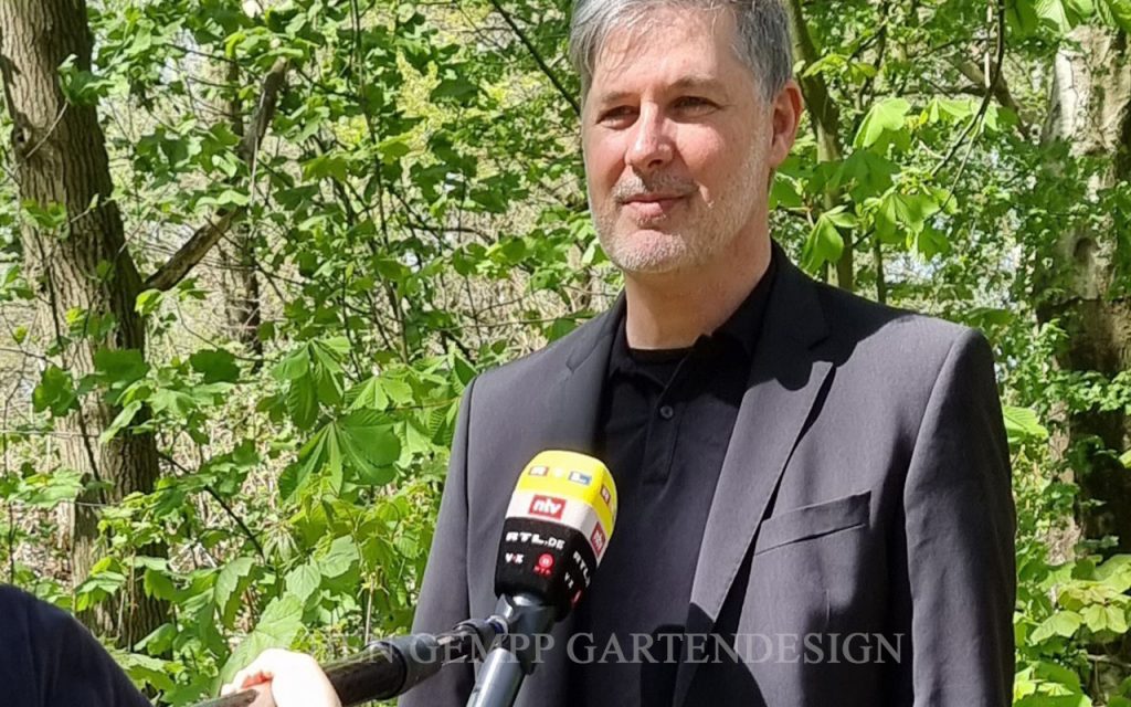 Gartenexperte im TV Gartensendung RTL