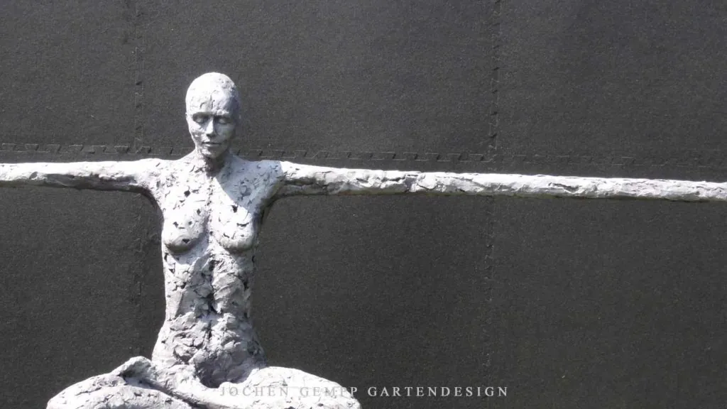 Moderne Gartenskulpturen Kunst im Garten